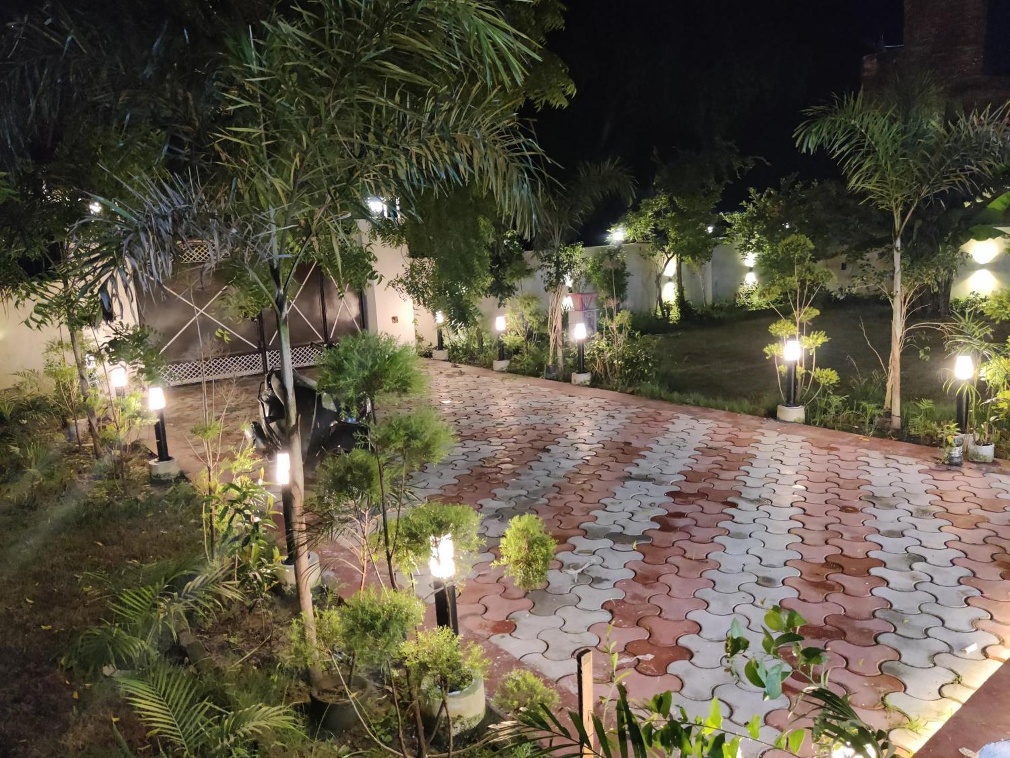Gc Farms Villa Ayodhya Екстериор снимка