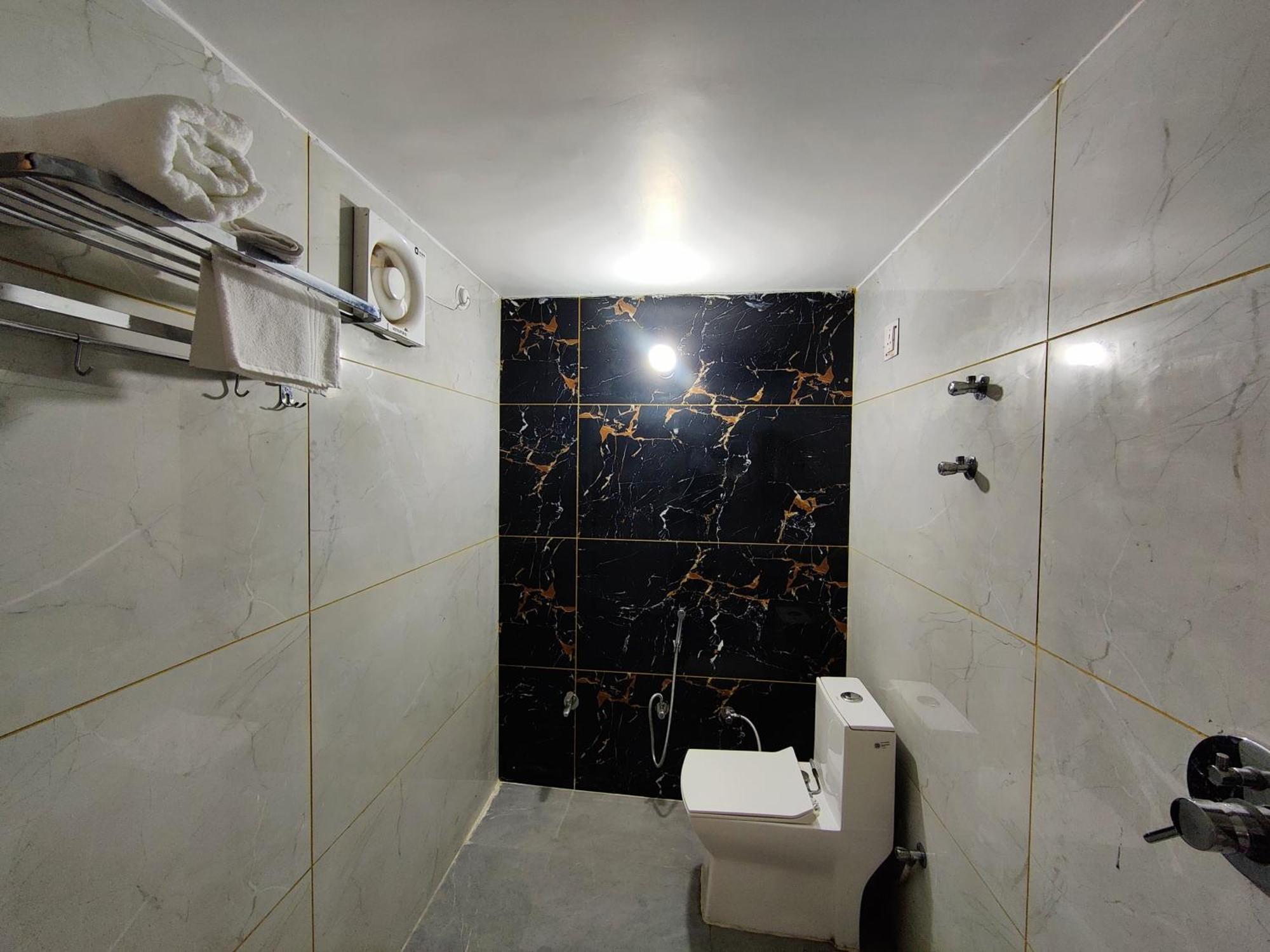 Gc Farms Villa Ayodhya Екстериор снимка