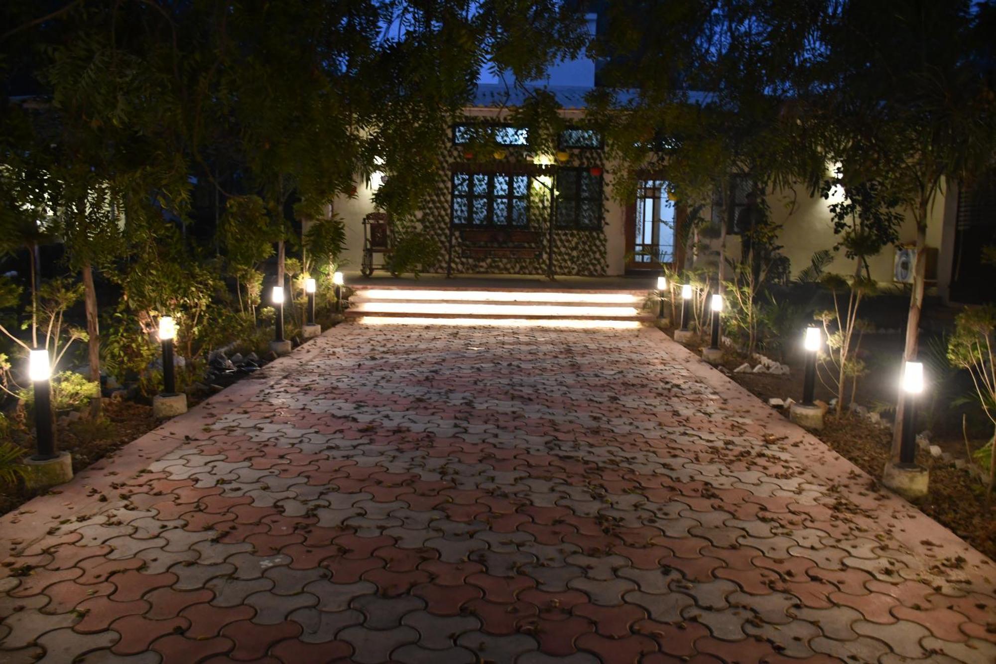 Gc Farms Villa Ayodhya Екстериор снимка